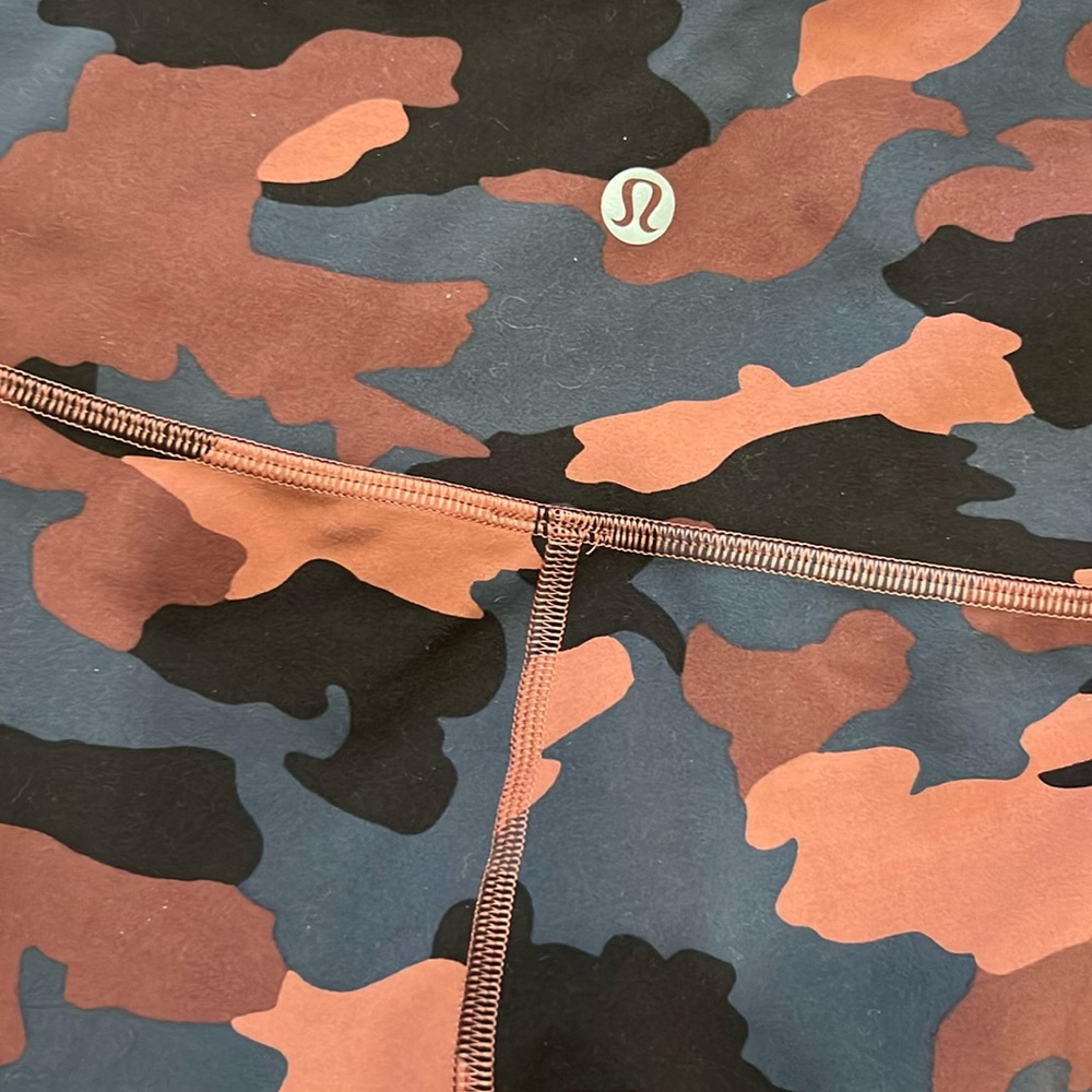 Lululemon camo leggings
